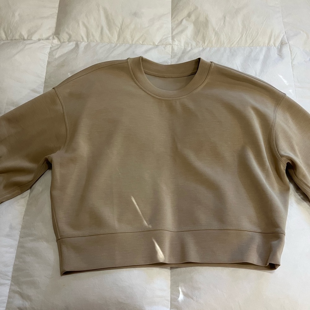 Lululemon perfectly oversized crop softstream